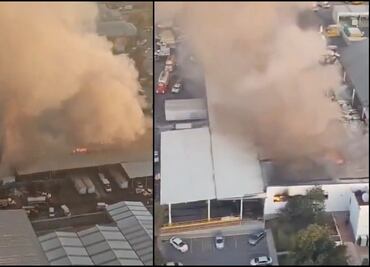VIDEO: Así se vio el incendio de una bodega en Puebla