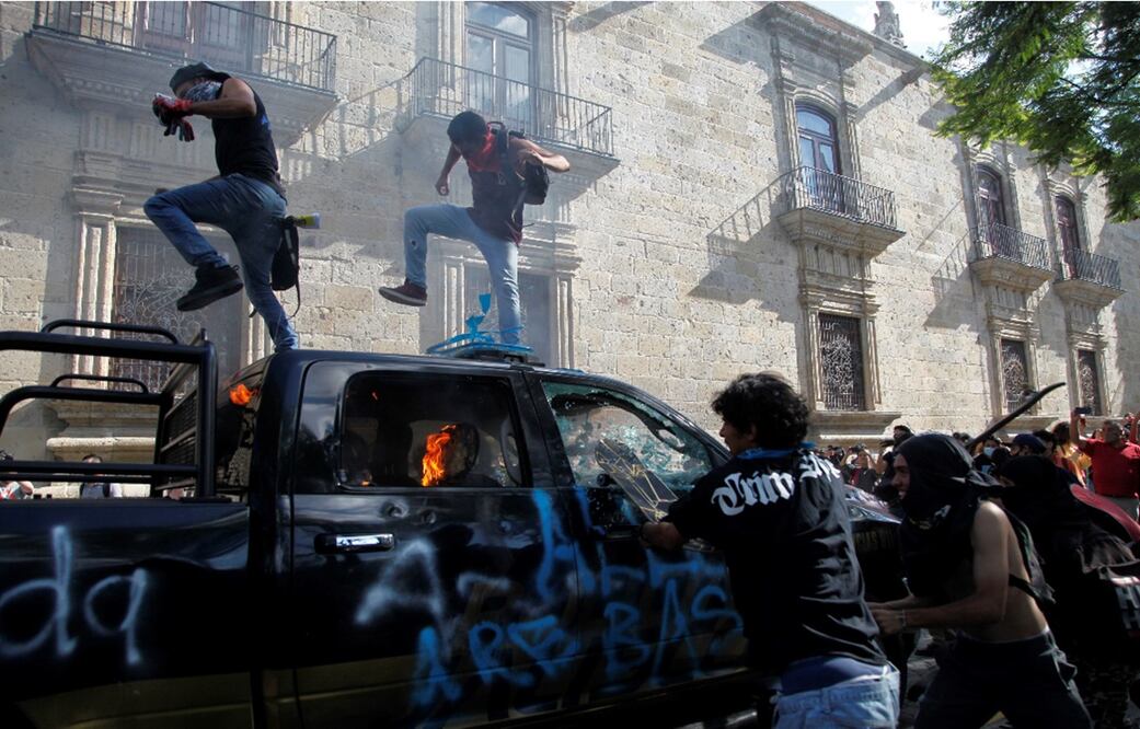 Protestas por el asesinato de Giovanni López presuntamente a manos de policías municipales de Ixtlahaucán de los Membrillos, Jalisco. Foto: EFE