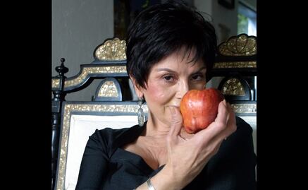 Pintar una manzana es recuperar el paraíso: Martha Chapa