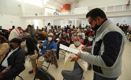 Inicia vacunación de adultos mayores contra Covid en otros 21 municipios del Edomex