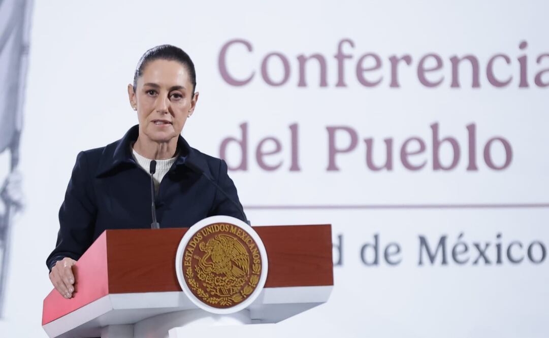 Conferencia de prensa del pueblo encabezada por la presidenta, Claudia Sheinbaum Pardo, en el salón Tesorería de Palacio Nacional. Foto: Fernanda Rojas / EL UNIVERSAL