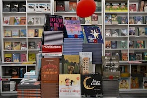 Lanzan convocatoria para comprar 50 millones de pesos en libros para bibliotecas públicas