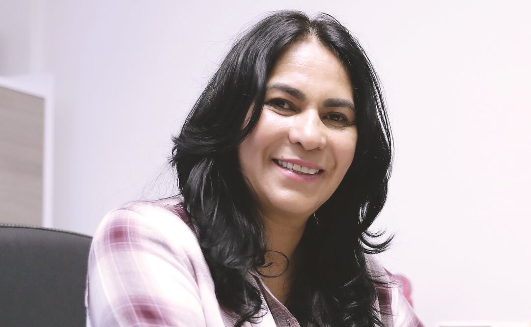 Arma PRD mesa para palomear candidaturas