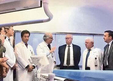 Inaugura Narro Robles sala en Cardiología