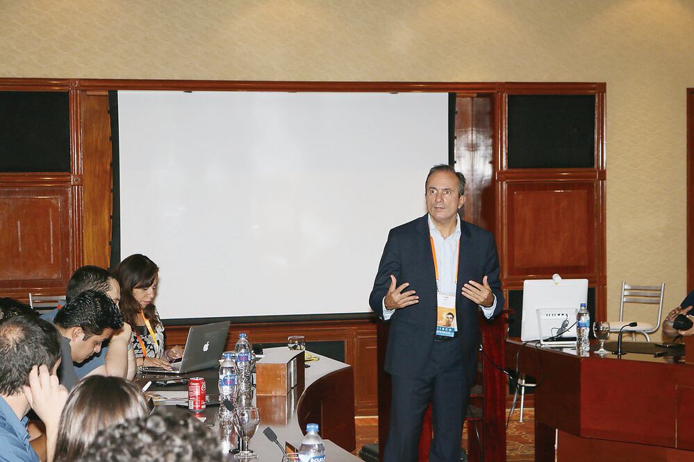 Para fomentar a la sociedad de la información, se deben aplicar menores impuestos a los dispositivos, aseguró Jordi Botifoll, de Cisco (ESPECIAL)