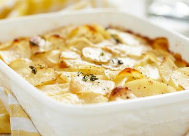 #RECETA Cacerola de escalopas de papa y queso en 5 pasos