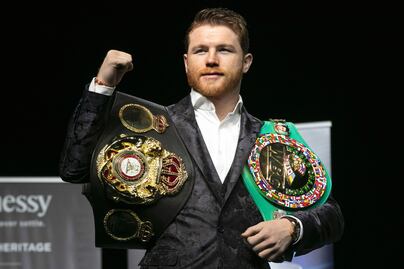 Canelo responde a burlas de Mayweather por megacontrato