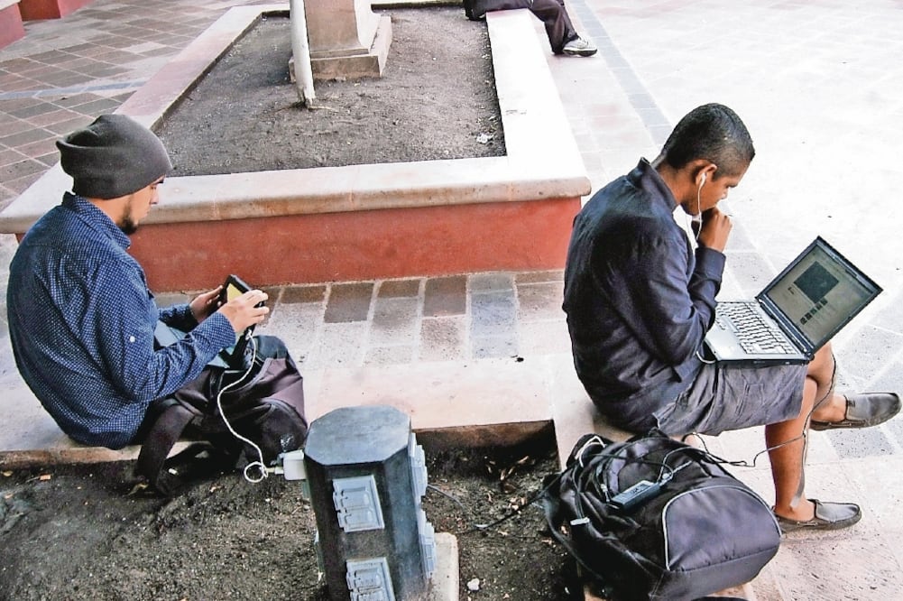 Recursos El gasto promedio trimestral de usuarios de internet en compras es de mil 502 pesos, según cifras del Estudio de Comercio Electrónico 2017. (ARCHIVO EL UNIVERSAL)