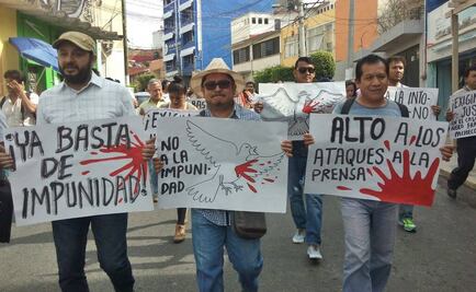Marchan en Guerrero tras asesinato de periodista en Taxco