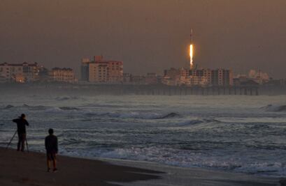 SpaceX lanza satélite de navegación GPS de nueva generación; modernizará flota