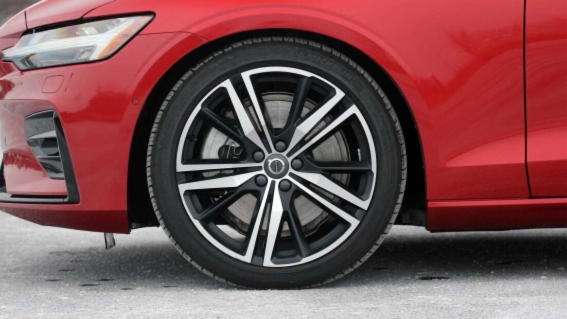 Tercera generación de Volvo S60 llega a México