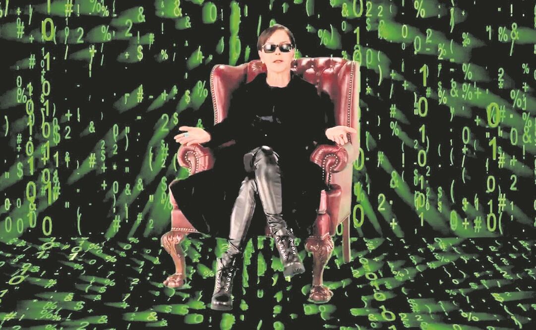 Mensaje. Purificación Carpinteyro se “metió” en la Matrix y llamó a votar por un cambio. 