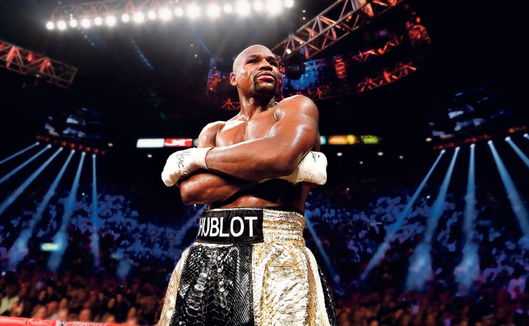 Floyd Mayweather acompañado por Hublot el día que derrotó a McGregor.