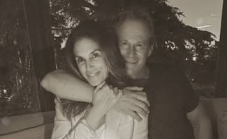 Cindy Crawford celebra 28 años de amor junto a Rande Gerber: "Es un gran privilegio estar casada contigo"