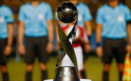 Árbitro letón, el nuevo villano de la Selección Mexicana