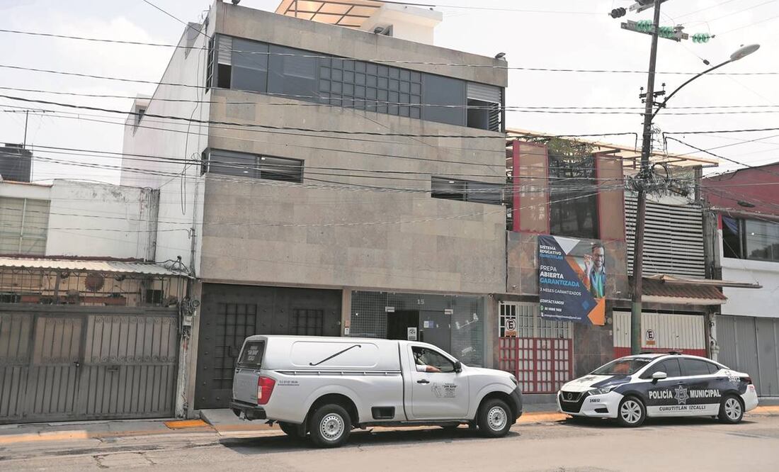 En la funeraria San Juan, en Cuautitlán Izcalli, fueron velados los restos de la señora Rosa y el de sus hijas Claudia y Jazmín, así como los de sus nietos Aldahir y Mía. Foto: Ernesto Álvarez/ EL UNIVERSAL.
