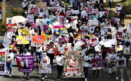 Mujeres de estados marchan en el marco del 8M 