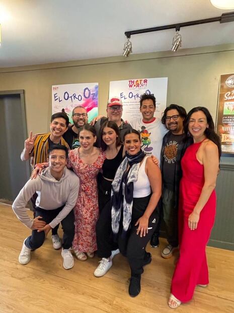 Actriz mexicana latiniza "El mago de oz" en el off-Broadway