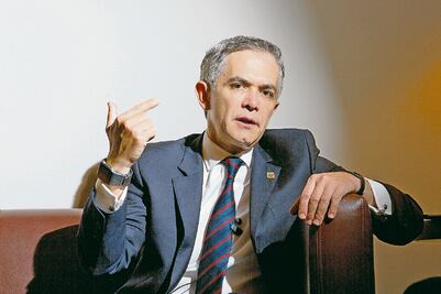 A Mancera le va mal con los Pumas