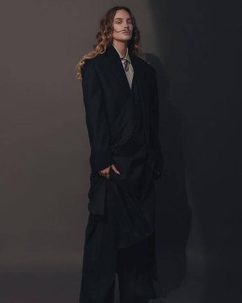 Belinda protagoniza portada de revista y luce más espectacular que nunca