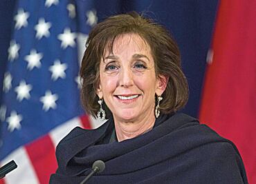 Senado de EU confirma a Jacobson para embajada en México