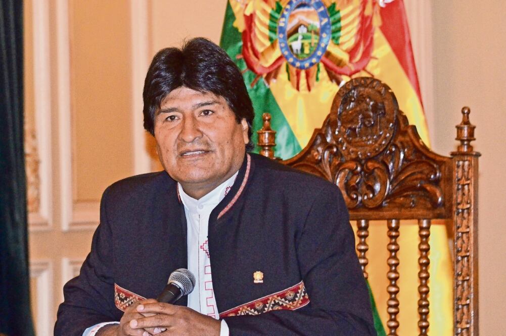Evo Morales, presidente de Bolivia, en una conferencia en la que afirmó que si el niño que tuvo en 2007 con Gabriela Zapata vive, quiere quedarse con él (EFE)