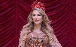 Ninel Conde asegura que fueron "coincidencias" las que la llevaron al quirófano para cambiar el color de sus ojos