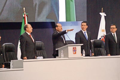 Orozco anuncia sistema anticorrupción