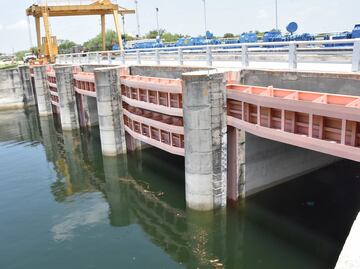 Reanudan desfogues de presas en Nuevo León ante pronóstico de 14 días seguidos de lluvias