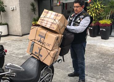 En motos, autos, camiones y avionetas, Satélite envía ayuda a afectados por sismo