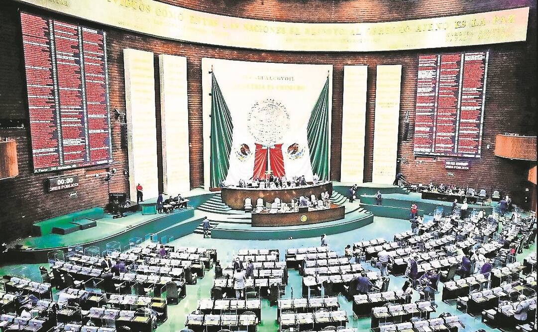 Para la aprobación de esa reforma se requiere de las dos terceras partes de los diputados presentes en el pleno. Foto: Archivo EL UNIVERSAL