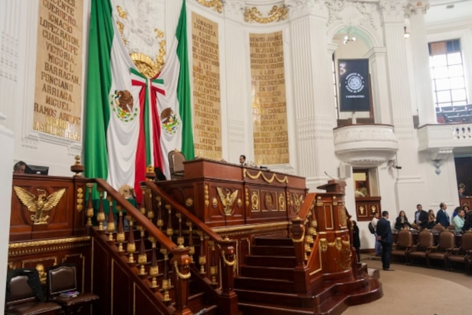 Por mala conexión de internet en sus autos, diputados locales ponen en riesgo sesión ordinaria