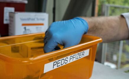 Pfizer asegura que su píldora anticovid reduce 89% el riesgo de muerte por el virus