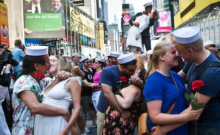 Muere mujer que protagonizó icónico beso en Times Square