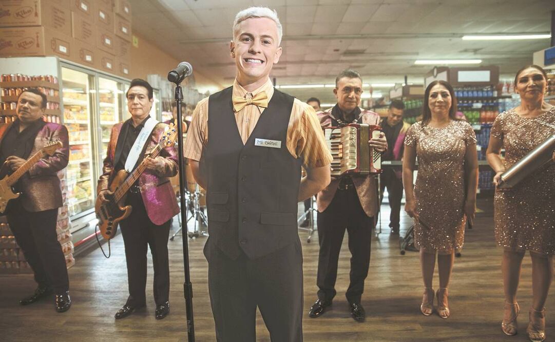 El intérprete de 28 años prepara otros sencillos en los que mezcla géneros como la salsa y el alternativo. Completará un nuevo álbum a partir de esto. Foto: Universal Music