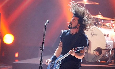 "Chava" Flores y Dave Grohl, en un día como hoy