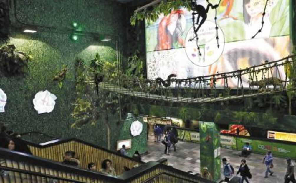 Viaje en Metro, de la Selva Lacandona a la Vía Láctea