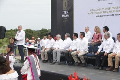 AMLO ofrece estímulos y subvenciones para invertir en Tren Maya
