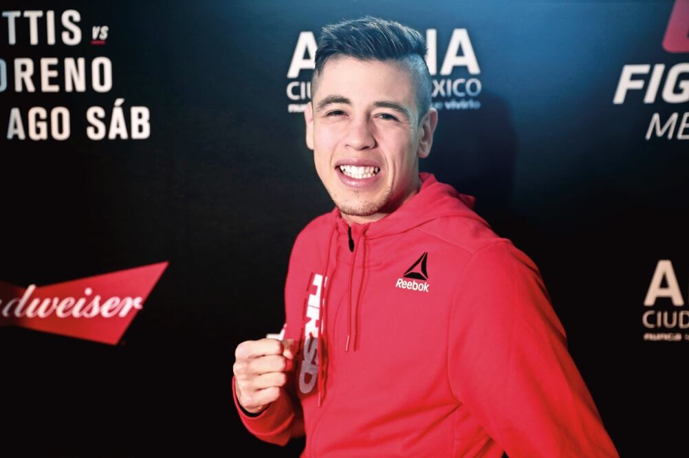 El peleador quiere vencer a Pettis e ir por el título mundial (ALEJANDRA LEYVA. EL UNIVERSAL)