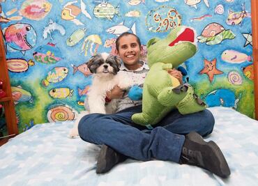 Endeudarse, la otra cara del desabasto de medicinas: “Dejamos una camioneta en garantía”