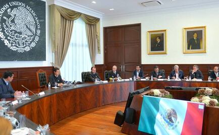 Evalúa Peña con gabinete balance para reconstrucción