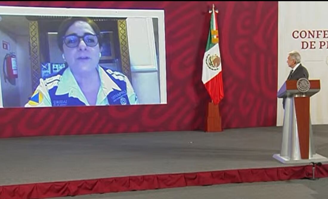 Laura Velázquez Alzúa, coordinadora Nacional de Protección Civil, vía remota en la conferencia del presidente, informa los avances en el rescate de mineros. Foto: Especial