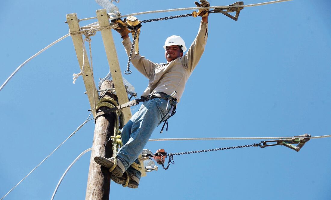 Y ahora anuncian aumento a tarifas de luz