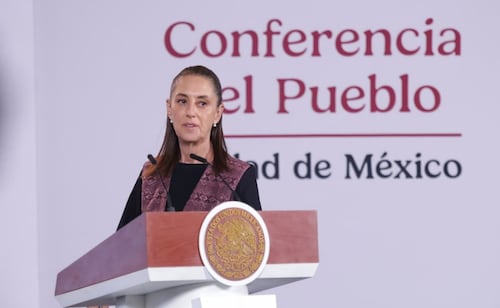 Sheinbaum reacciona a encuesta de EL UNIVERSAL; el PRI y el PAN no llegan ni a dos dígitos, dice