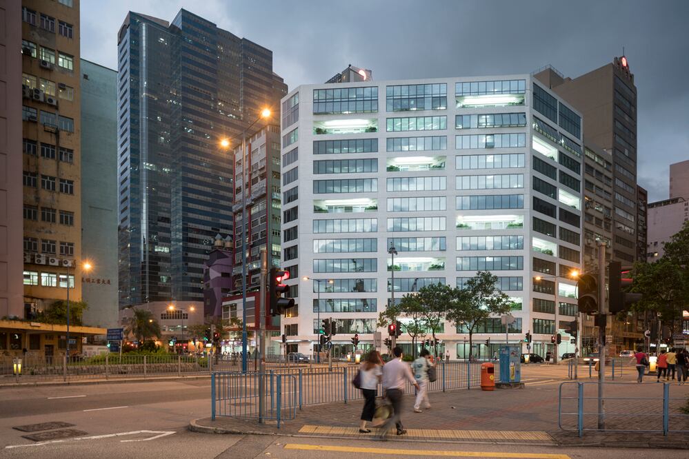 Oficinas traslúcidas en Hong Kong, China