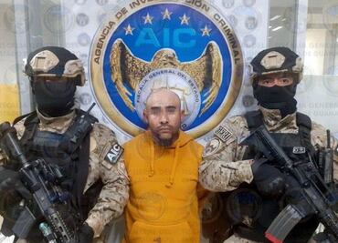 Detienen a dos por homicidio en pleno mitin de candidata en Moroleón