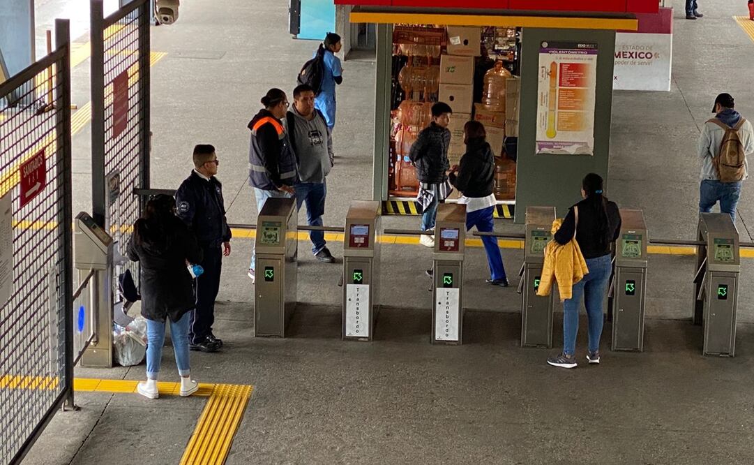 Inicia la gratuidad a partir de este 1 de julio para menores de cinco años y adultos mayores. Foto: Emilio Fernández / EL UNIVERSAL