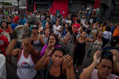 Muere adolescente durante disturbios en Venezuela