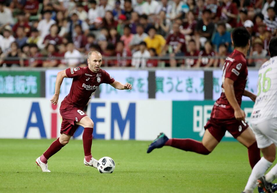 Andrés Iniesta en su primer partido con el Vissel Kobe. Foto: EFE