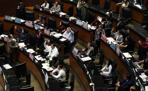 Morena en el Senado cierra filas con Sheinbaum; señalan "ataques y descalificaciones infundadas"